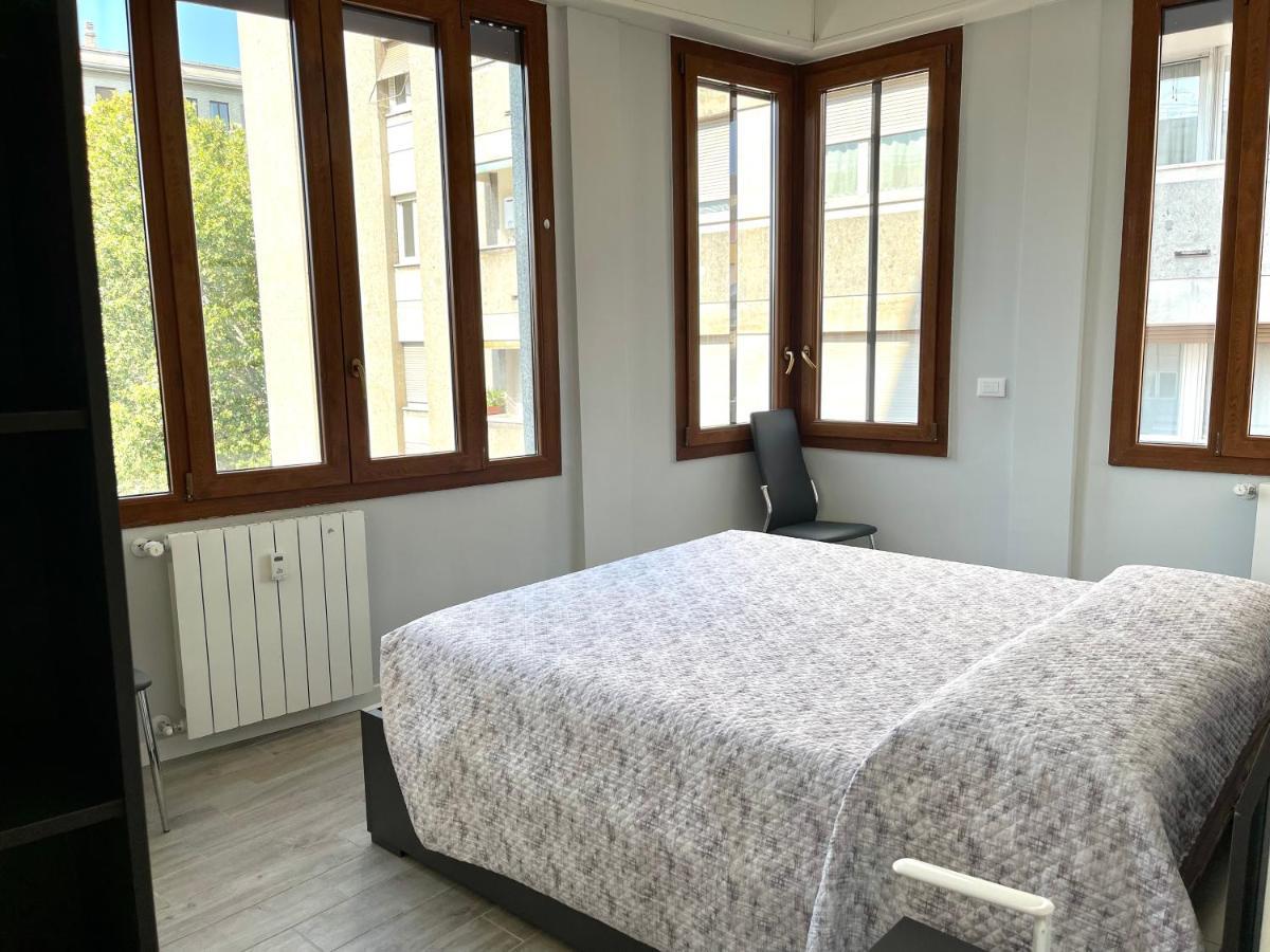 Enzo Apartment Milan Exterior photo